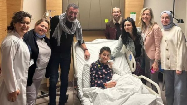 Depremzede çocukları ziyaret ettiler.